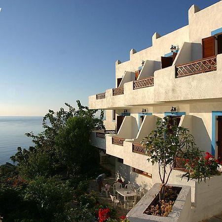 Albatros Hotel Amoopí Kültér fotó