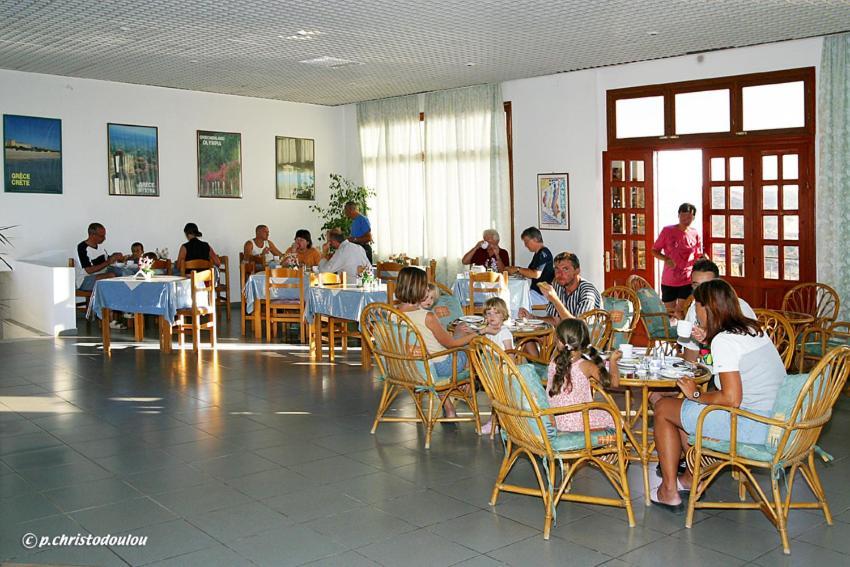 Albatros Hotel Amoopí Kültér fotó